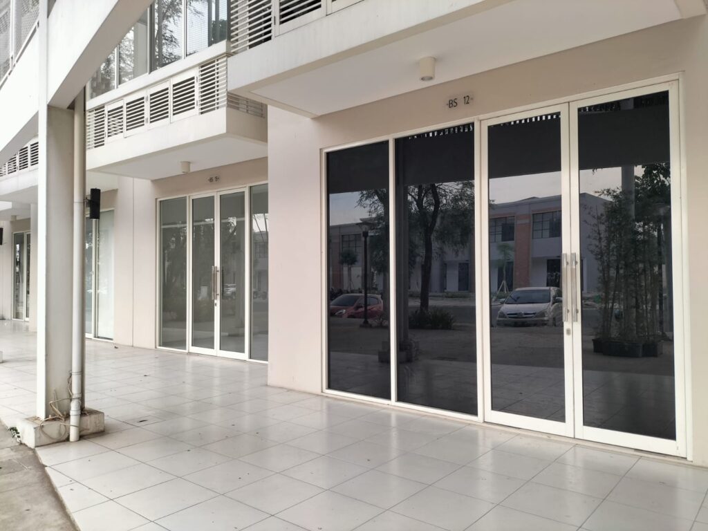 jual stiker kaca anti tembus pandang surabaya