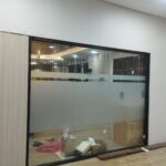 Jual Stiker Kaca Privasi di Surabaya